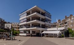 Amsterdam (Zuid) - Cliostraat - Eerste Openluchtschool