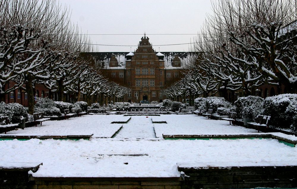 Amtsgericht Oberhausen im Schnee