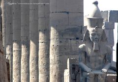 Amunstatue im Tempel von Luxor