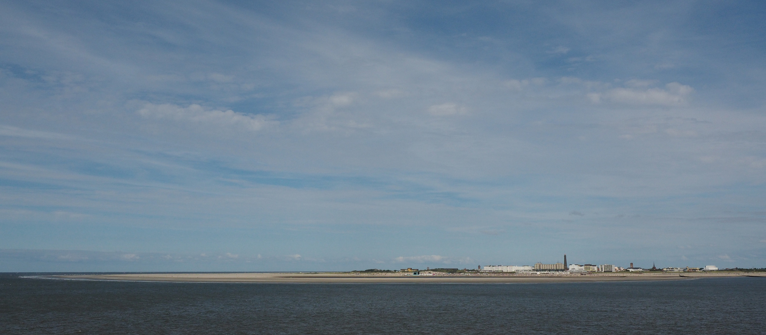 An Borkum vorbei