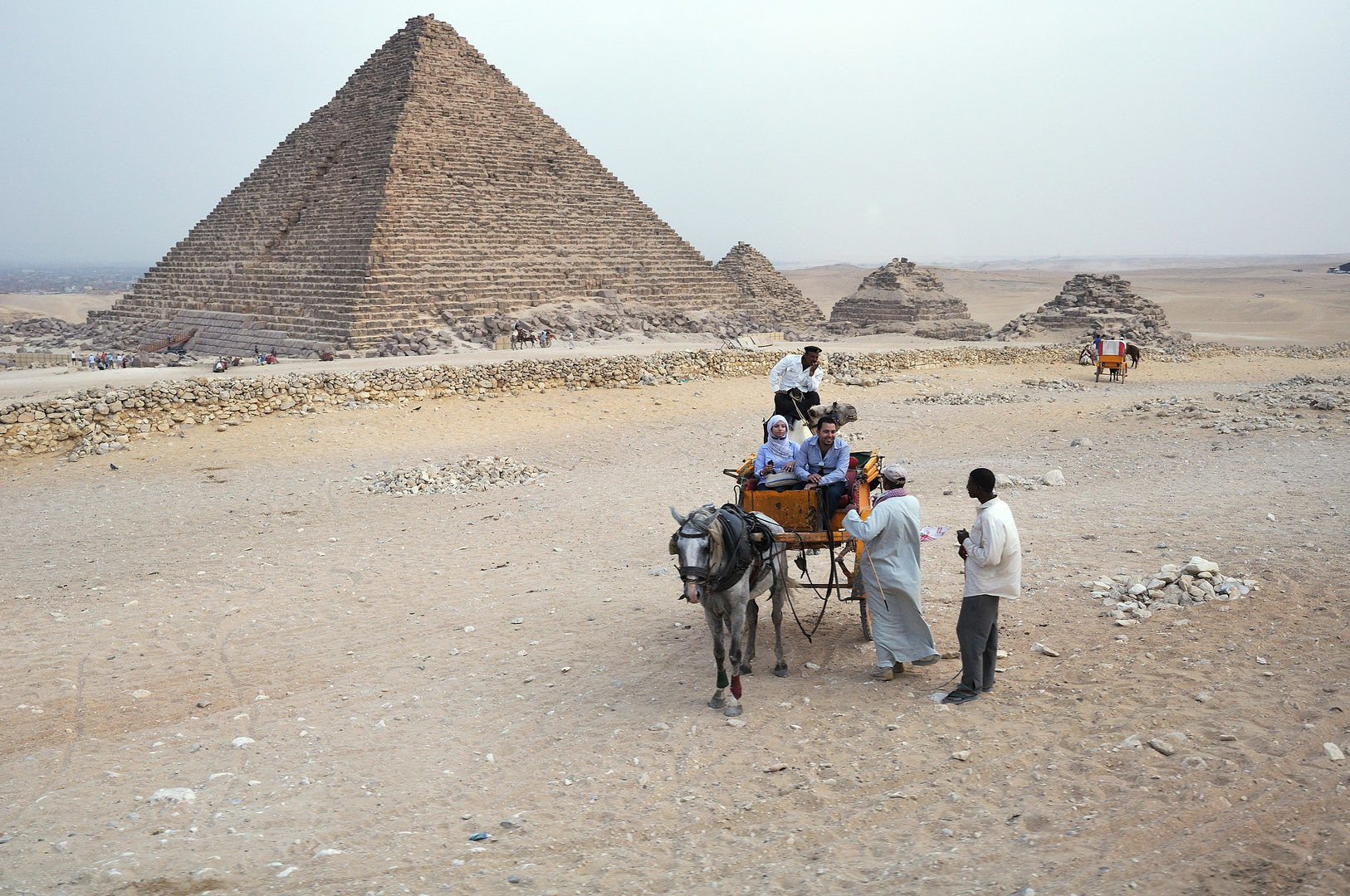 An den Pyramiden von Gizeh