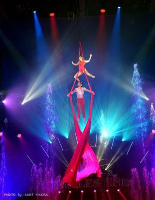 An den Tüchern Julia und Kevin