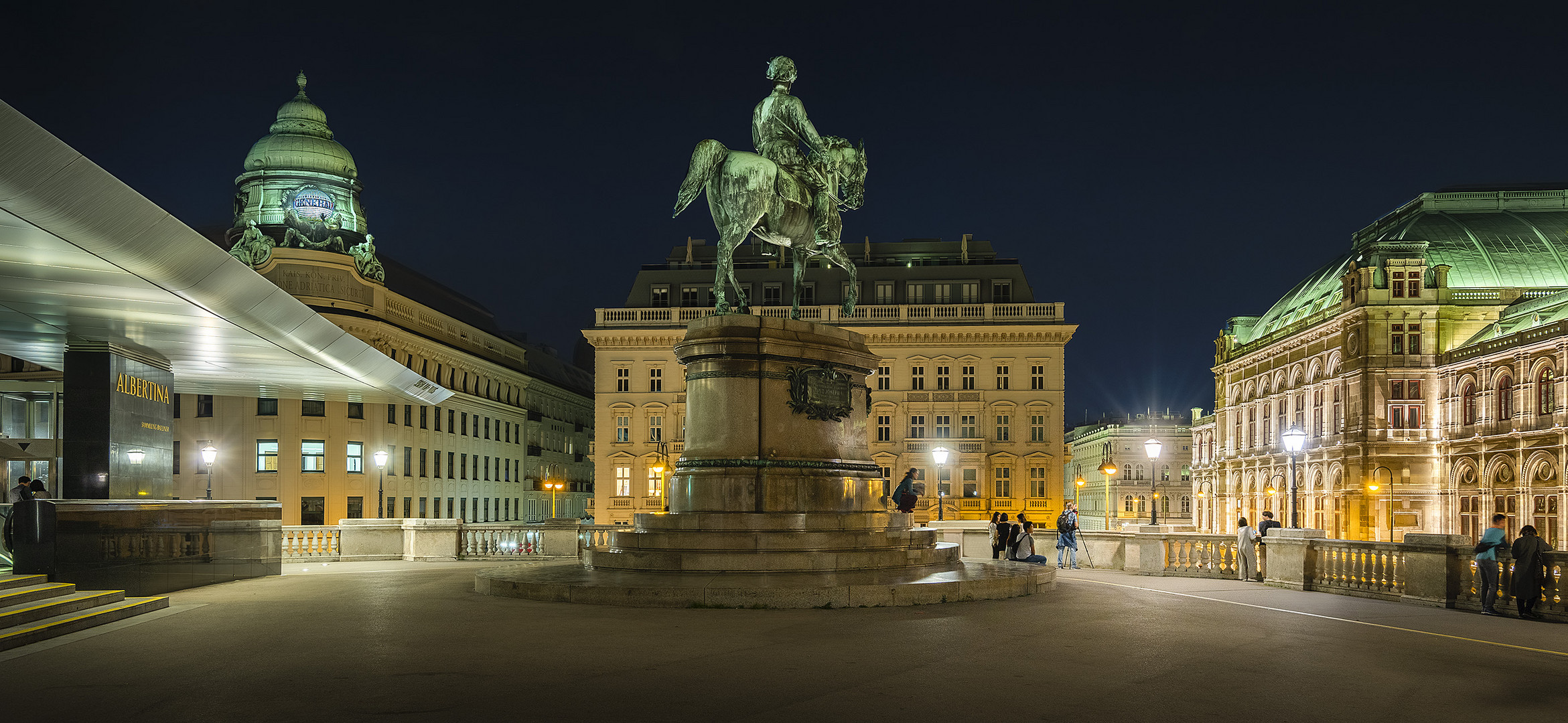 An der Albertina in Wien