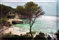 an der Cala Mitjana auf Menorca