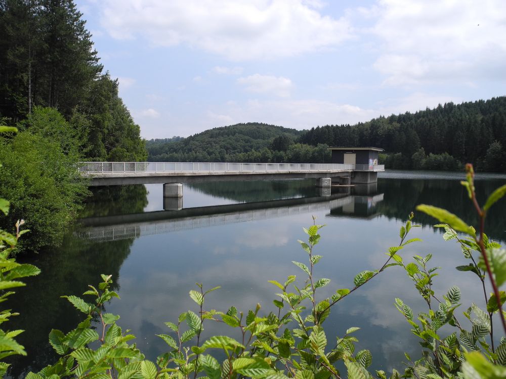 An der Dhünntalsperre