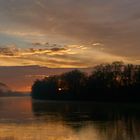 an der Donau nach Sonnenaufgang