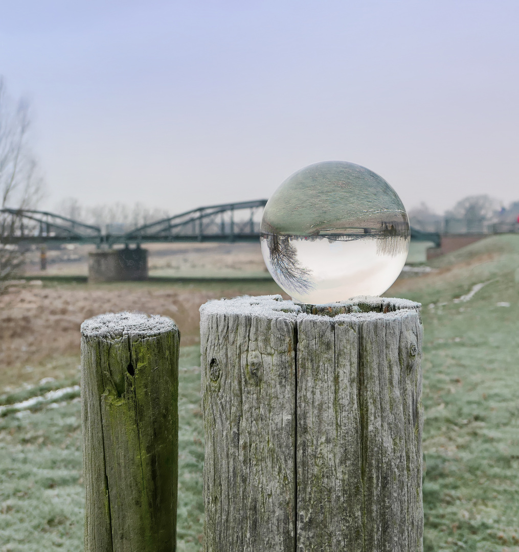 An der Drehbrücke über die Pinnau