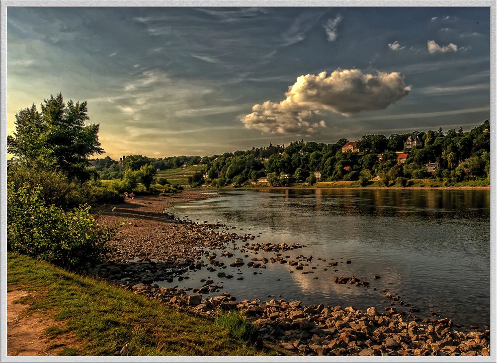 An der Elbe