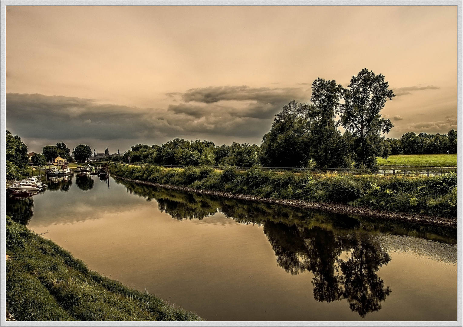 An der Elbe in Dresden