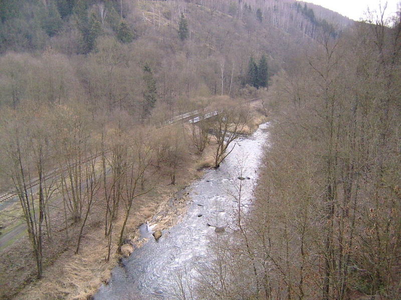 An der Elstertalbrücke