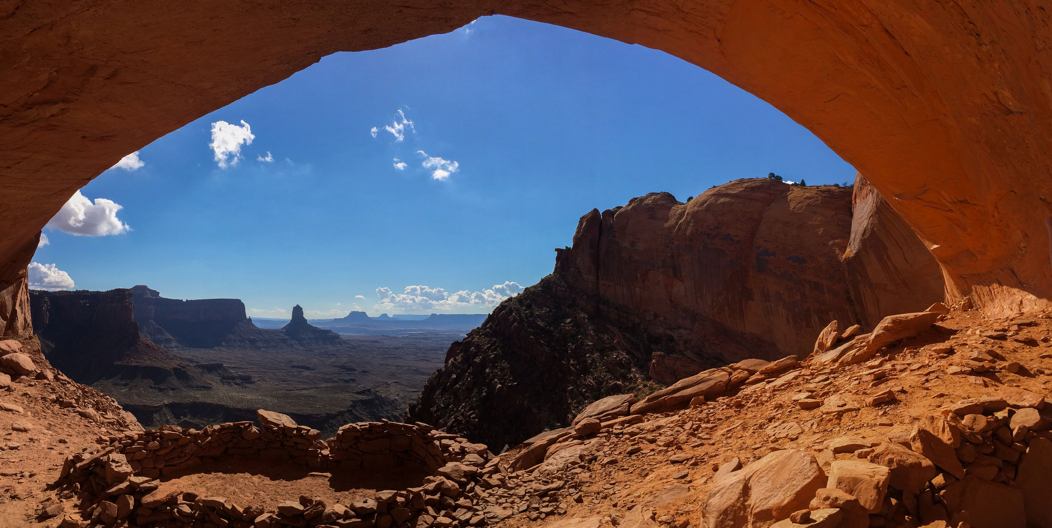 An der False Kiva - Canyonlands NP