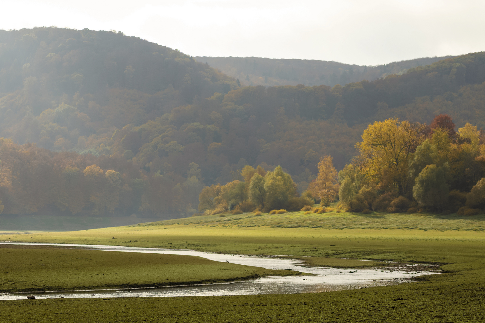 An der Flußbiegung