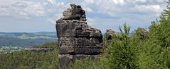 An der  großen Hunskirche am Papststein fand kürzlich ein Spektakel statt...