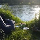 An der Isar mit Luftsessel und Grill