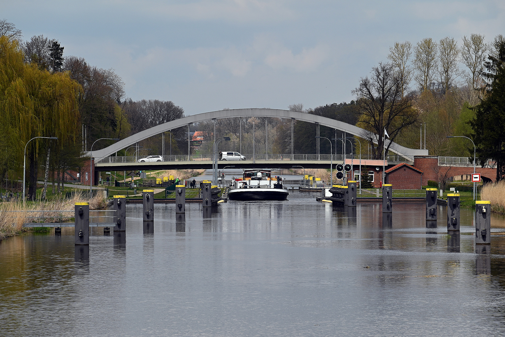 An der Kanalschleuse Berkenthin