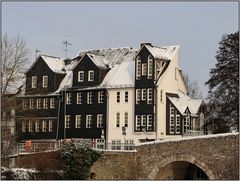 an der Lahnbrücke