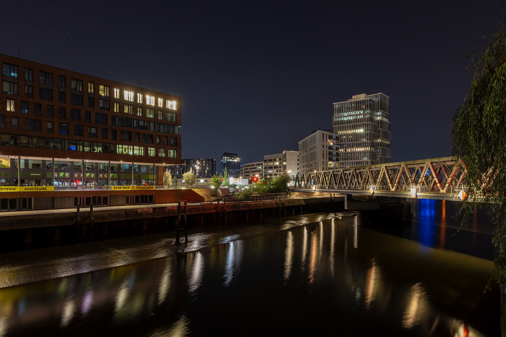 An der Magdeburger Brücke