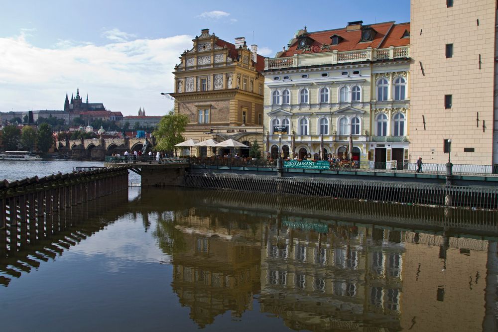 An der Moldau in Prag - 2