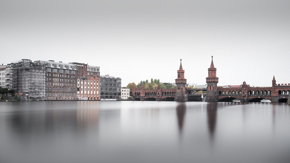 - An der Oberbaumbrücke -