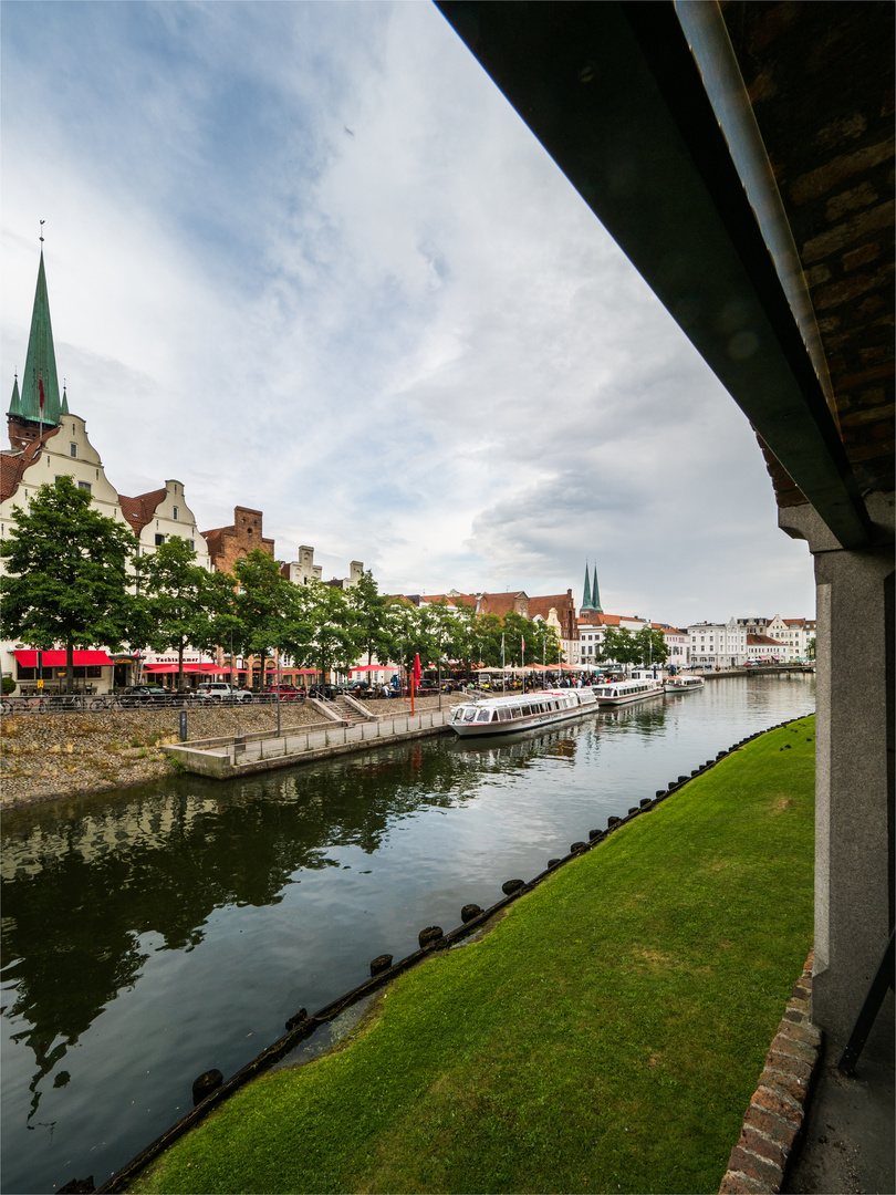 An der Obertrave in Lübeck..