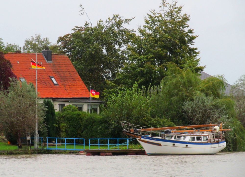 an der Oste.. Foto & Bild bäume, baum, himmel Bilder auf