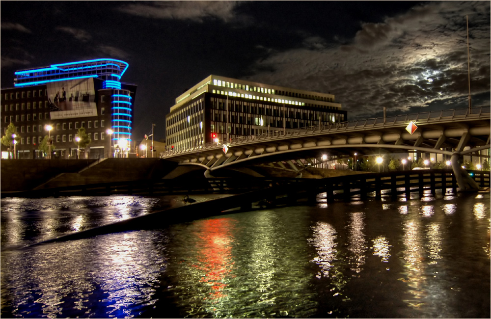 An der schönen bunten Spree