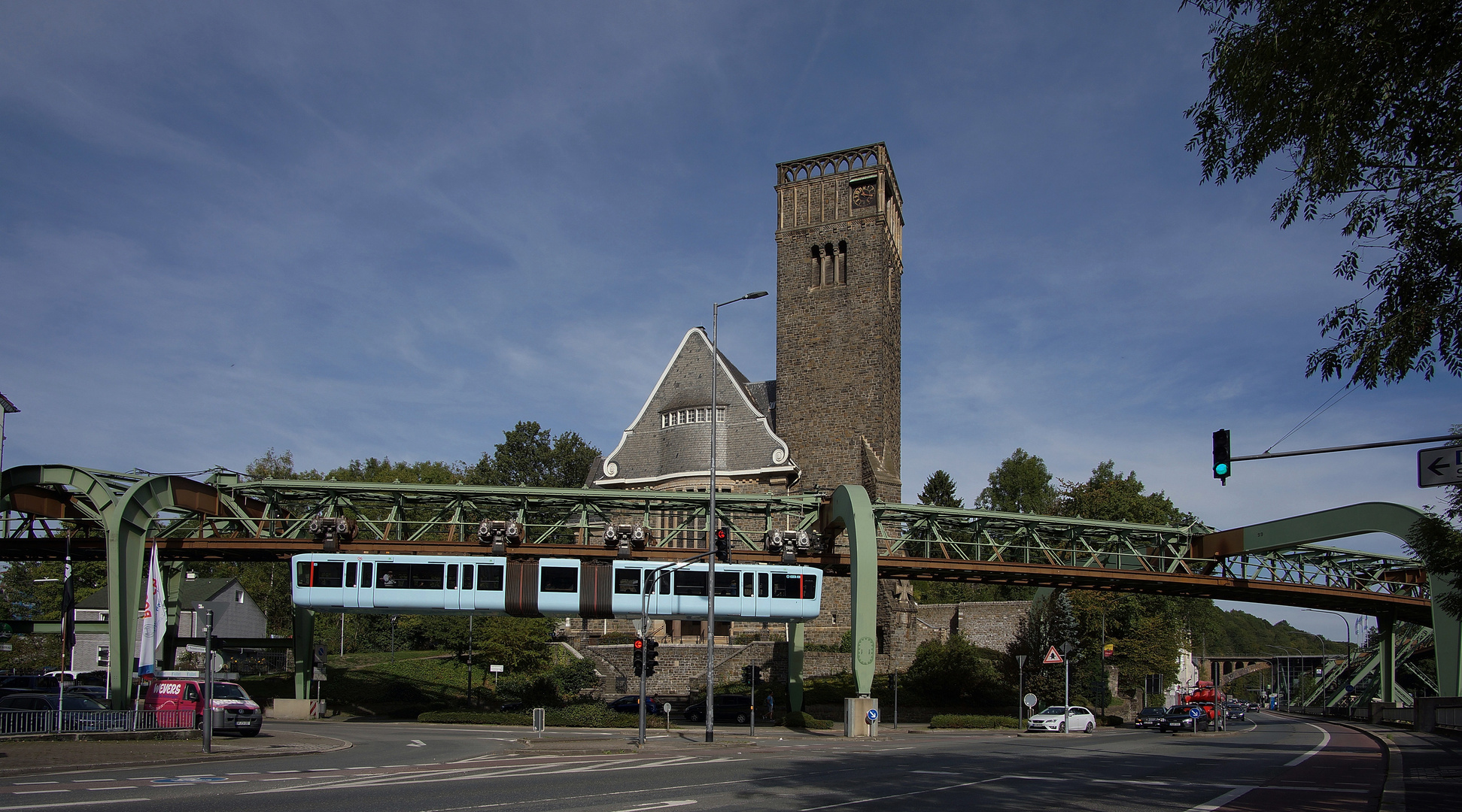 An der Sonnborner Kirche