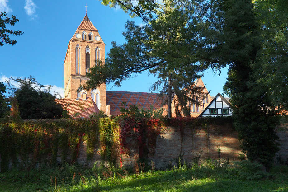 An der Stadtmauer