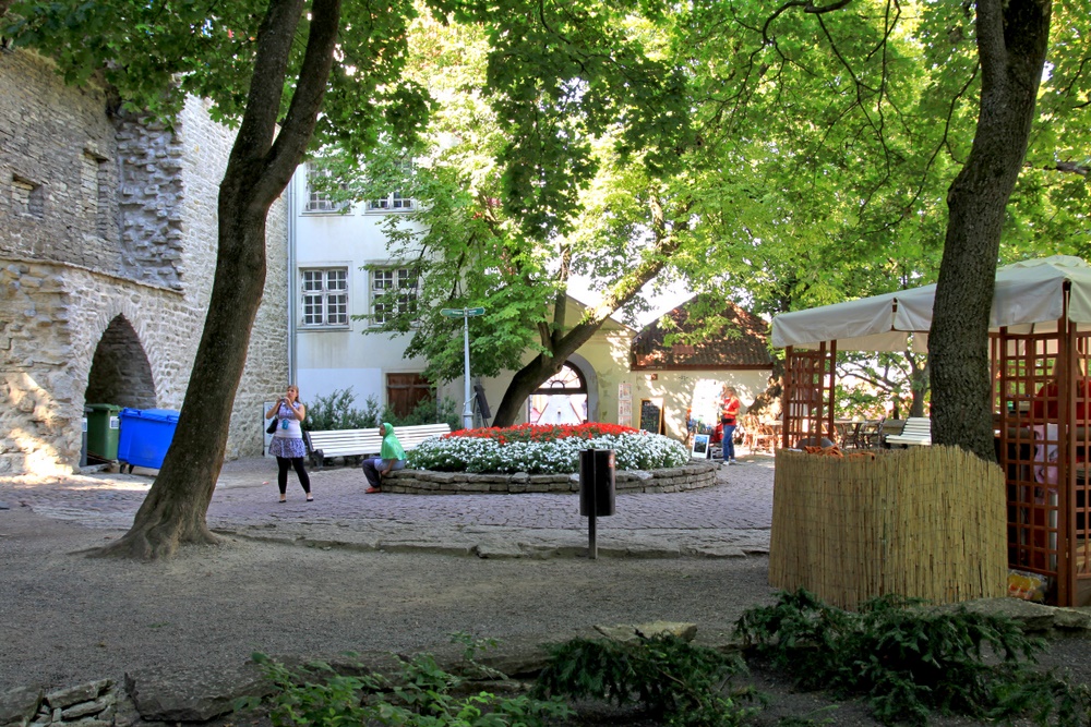 An der Stadtmauer