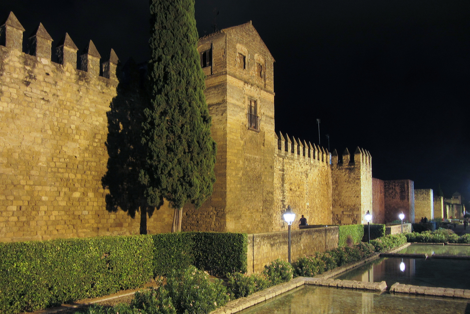 an der Stadtmauer von Cordoba