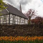 An der  Stadtmauer von Hattingen