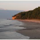 An der Steilküste geht die Sonne auf