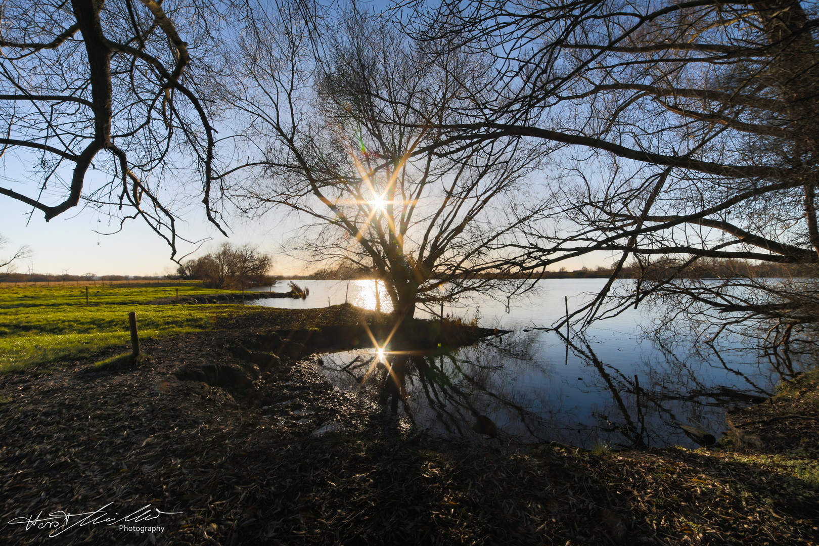 An der Süderelbe bei Finkenwerder -1