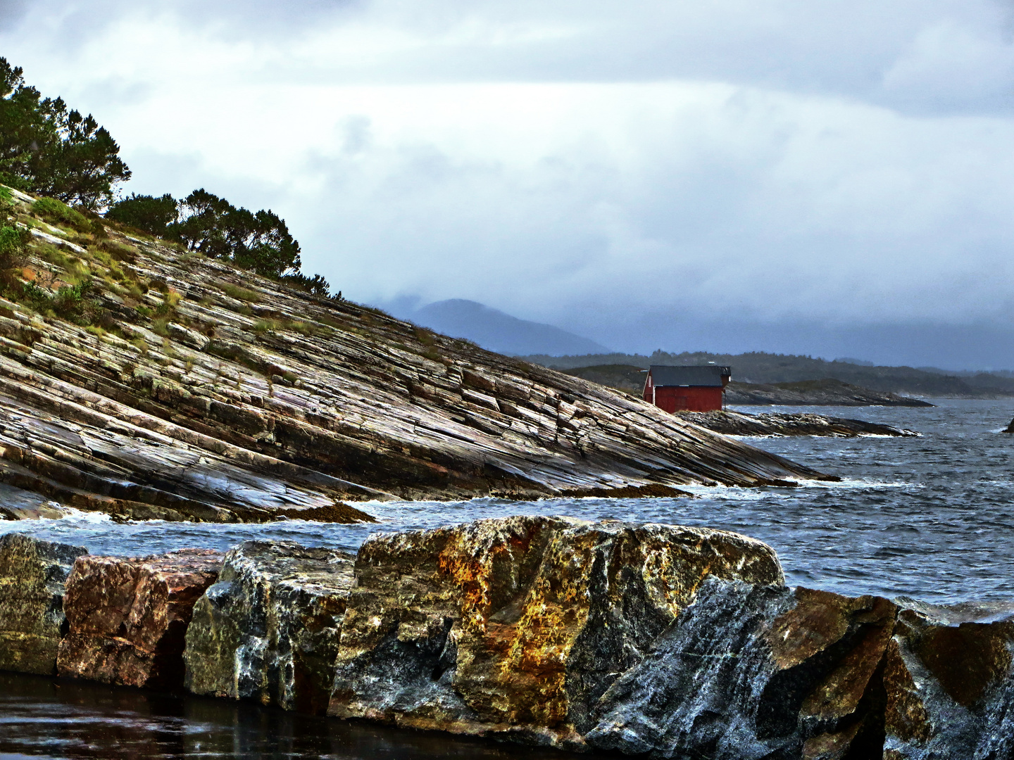 An der Südspitze der Insel Sotra/Norwegen