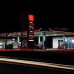 An der Tankstelle