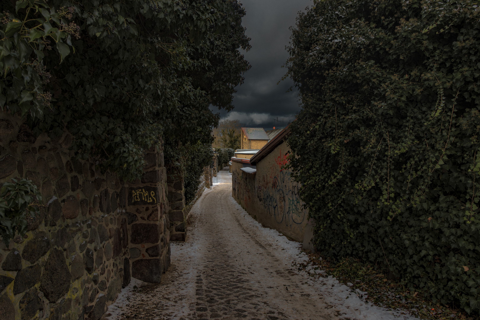 An der Templiner Stadtmauer und der Schnee von gestern ...