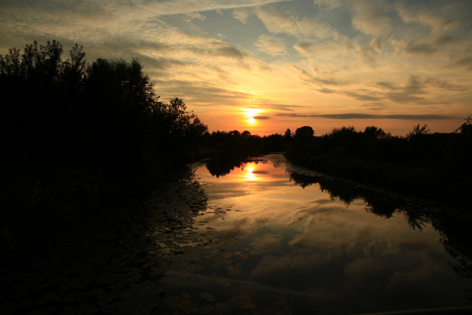An der Weser Sonnenuntergang 