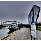 An der Weserbrücke