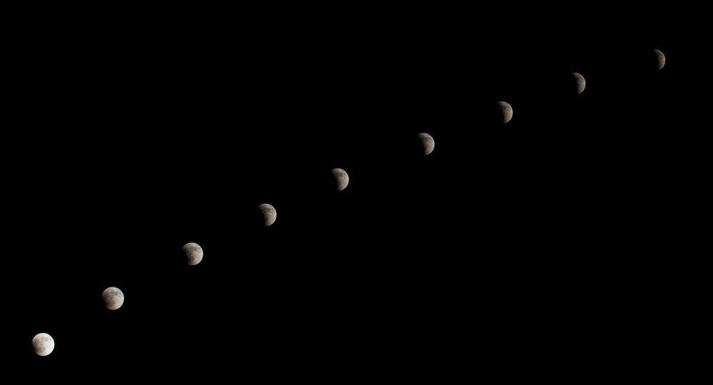 An eclipse of the moon-1