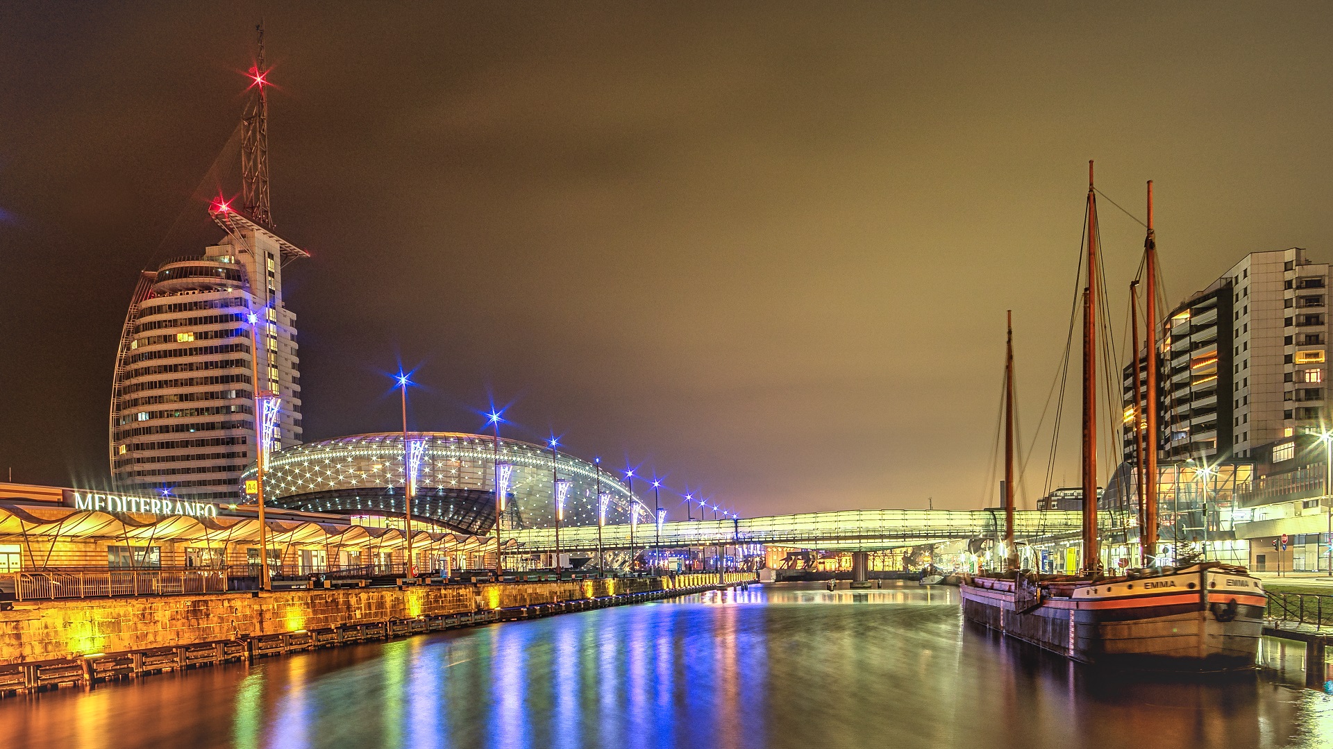 an einem kalten Morgen am Alten Hafen