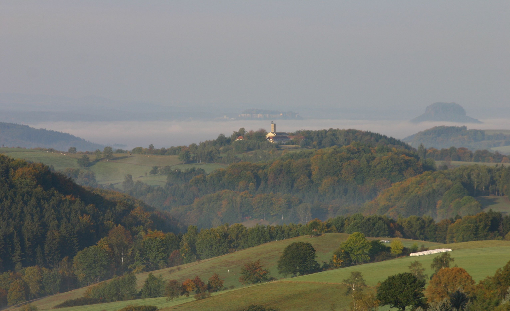 An einem Morgen im Herbst