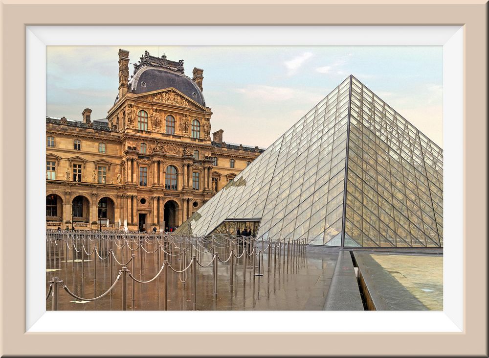 An einem Regentag vor dem Musée du Louvre, Paris