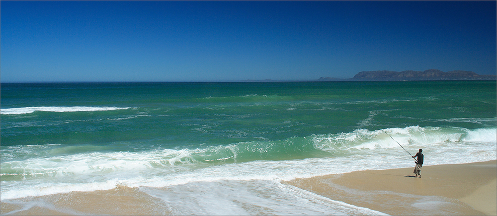 An einem Strand in Afrika