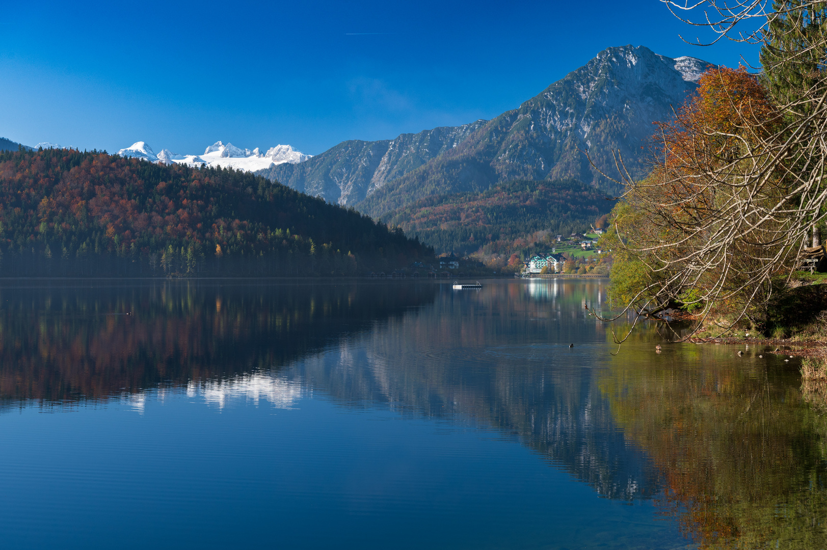 An einem wunderschönen Herbsttag in Altaussee