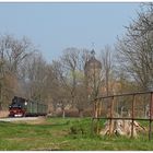 An einer kleinen Brücke im Mügelner Stadtpark