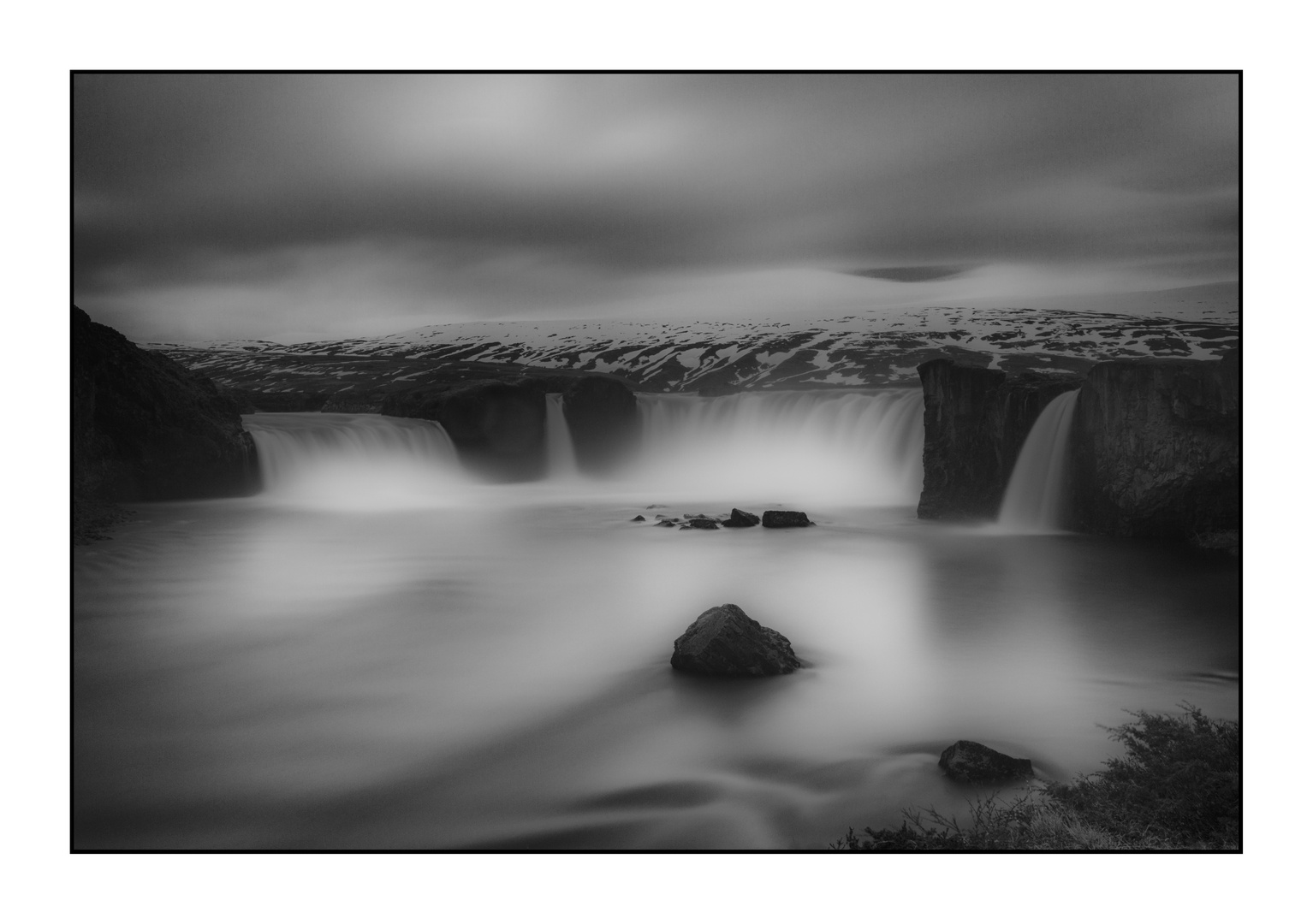 an evening at Goðafoss