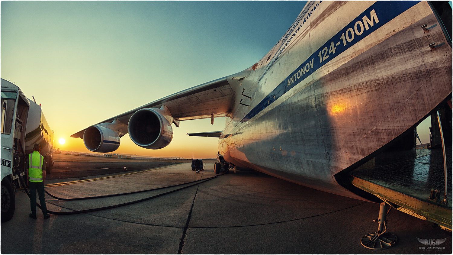 AN124 - Sunset