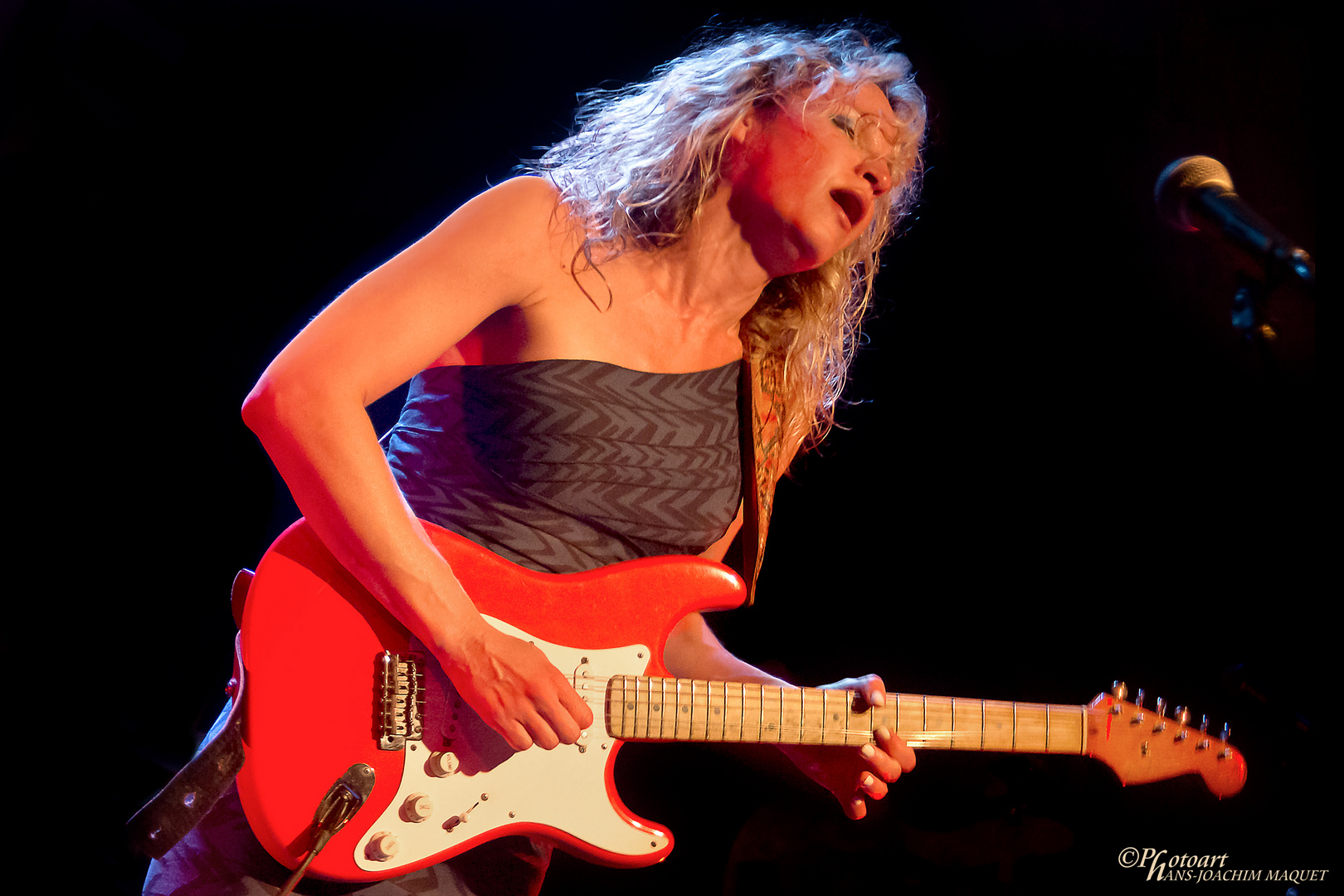 Ana Popovic