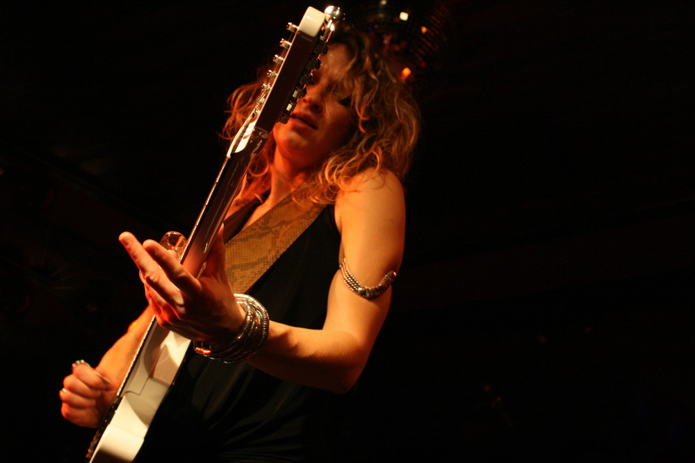 Ana Popovic II