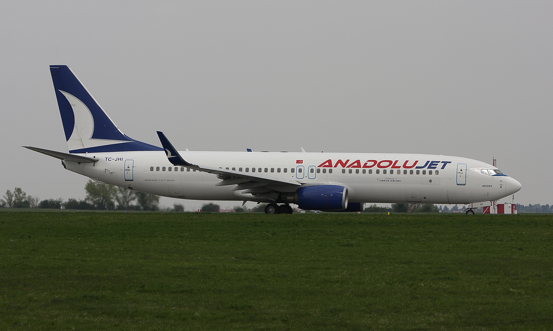 Anadolu Jet Boeing 737-800 ...